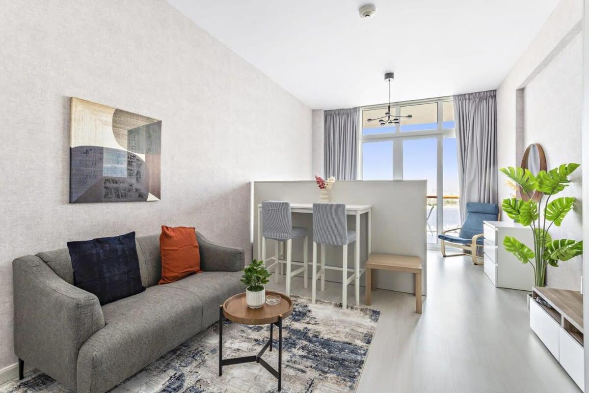 Silkhaus Majestic Studio With Sea View Palm Jumeirah Dubai Bagian luar foto
